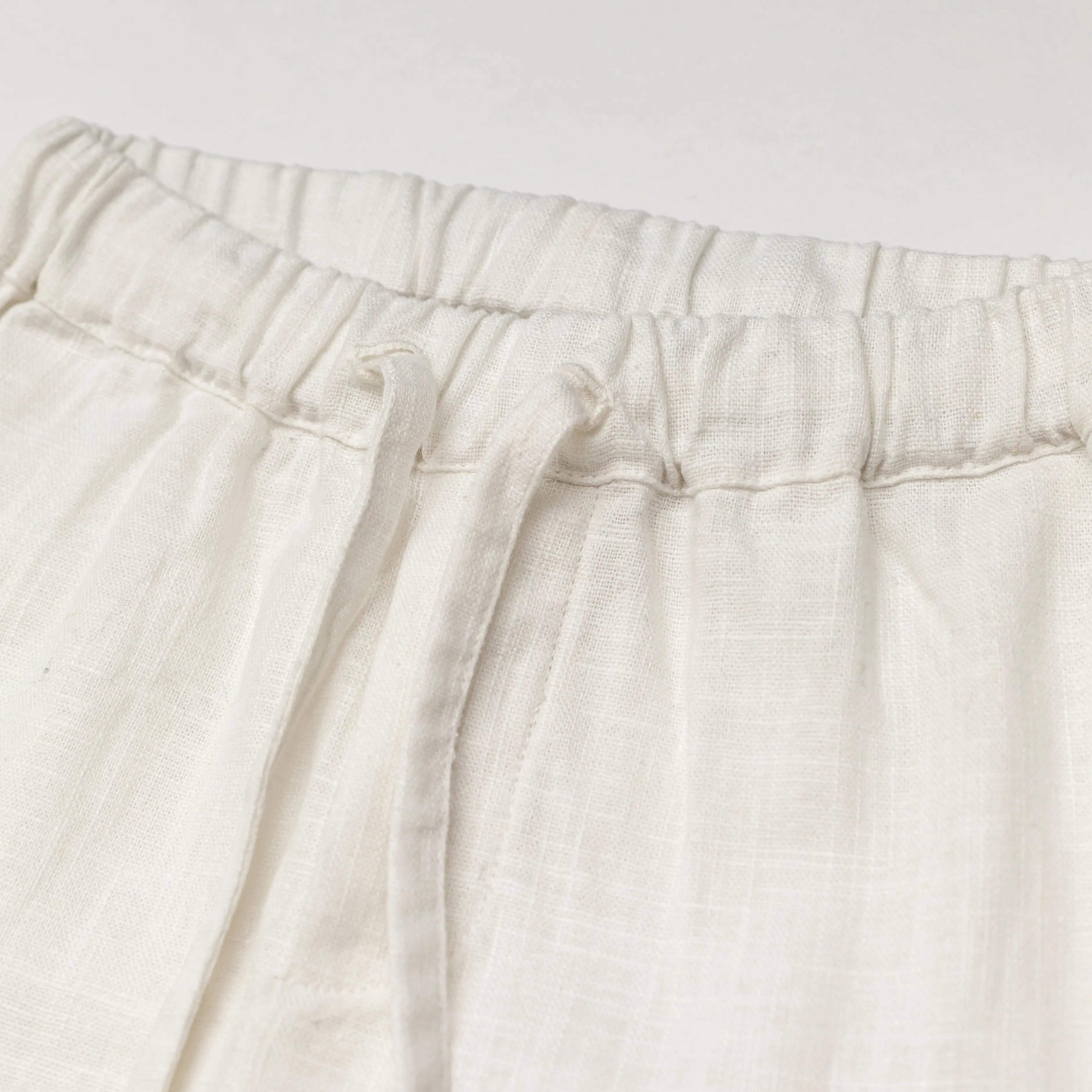 Lange Leinenhose Weiß - Detailaufnahme Bund