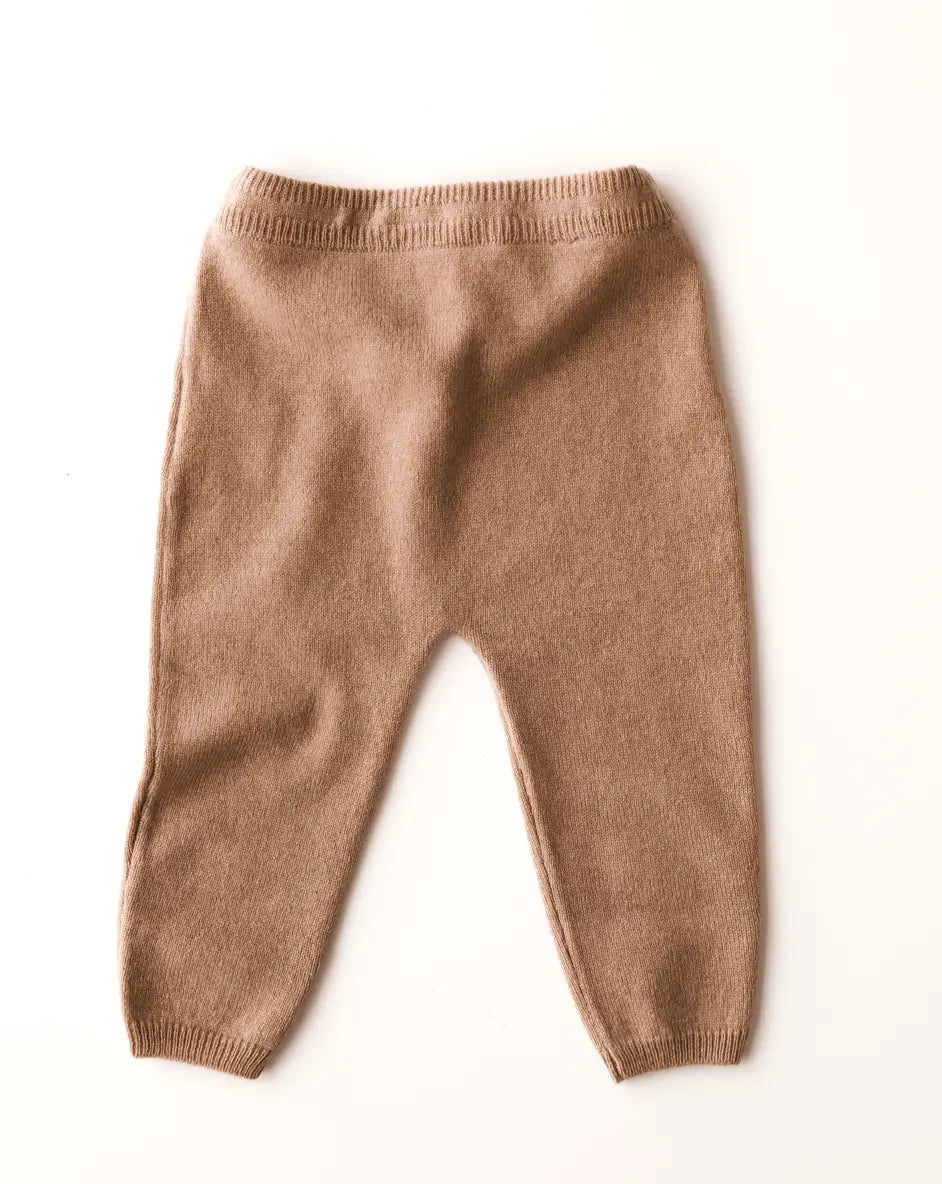 Baby cashmere pants in caramel brown, back view – SoLoveAble